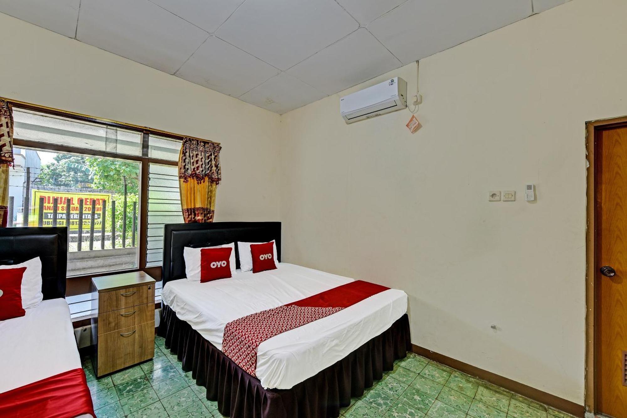 Oyo 90443 Hotel New Kartika In Cilopadang Exterior photo
