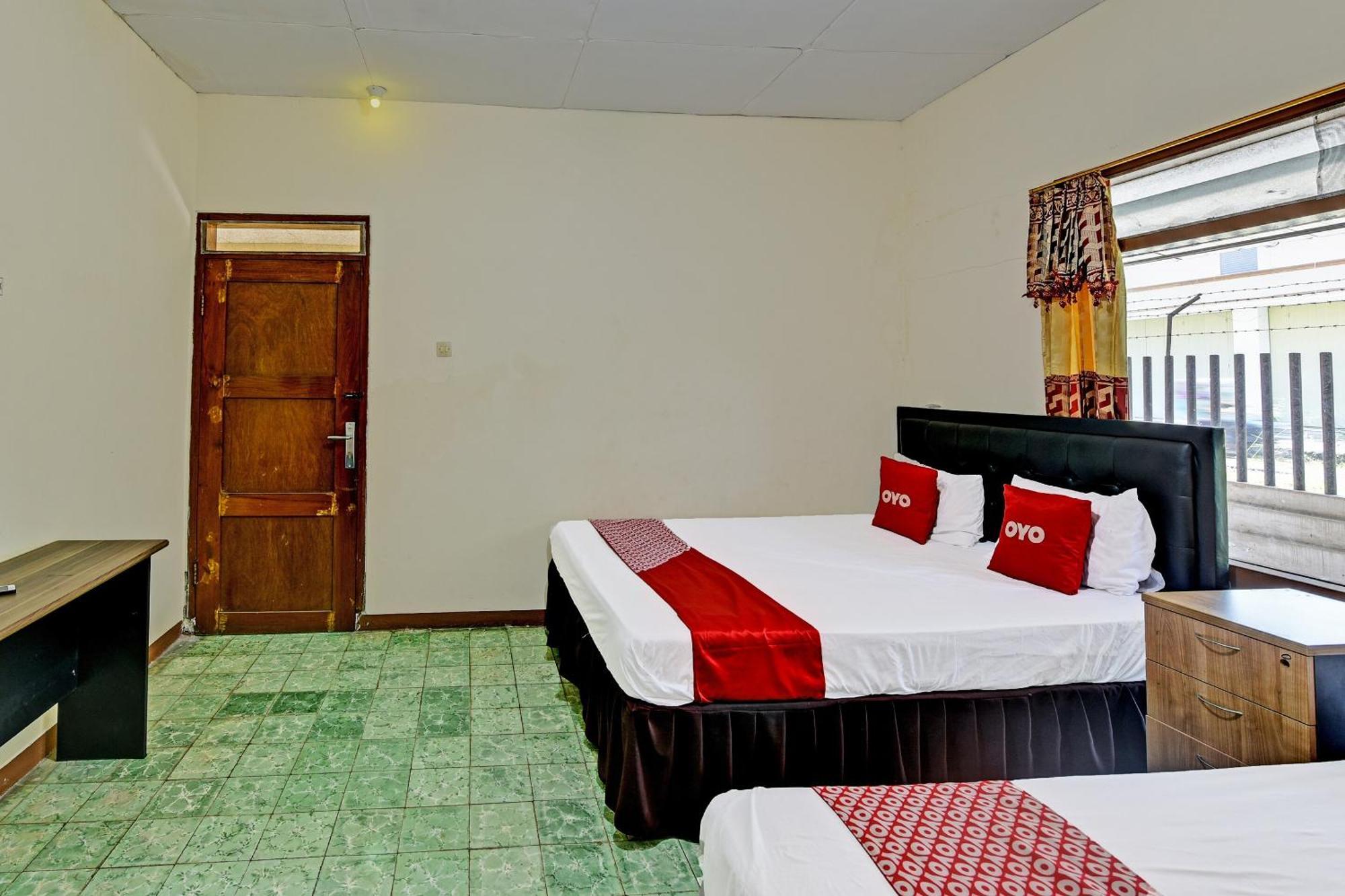 Oyo 90443 Hotel New Kartika In Cilopadang Exterior photo